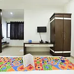 Fabhotel 7Th Cloud Ab Road