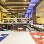 Fabhotel 7Th Cloud Ab Road