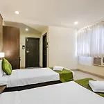 Hotel Paradise, Indore