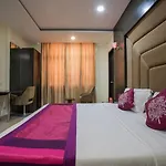 Capital O 1546 The Sensation Hotel