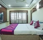 Vista Rooms At Tukoganj