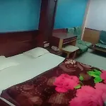 New Crown Hotel