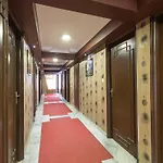 Oyo 3883 Hotel Grande Royale