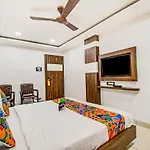 Fabhotel Rajnandani Residency Bhawarkua