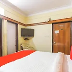 Oyo 62194 Pleasure Palace