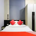 Oyo 3341 Hotel Malwa Country