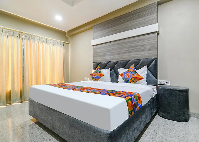 Fabhotel Classic Inn