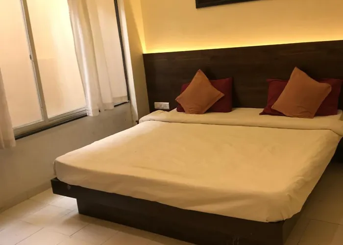 Hotel Divine