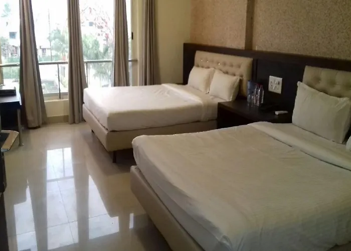Hotel Mittal Avenue