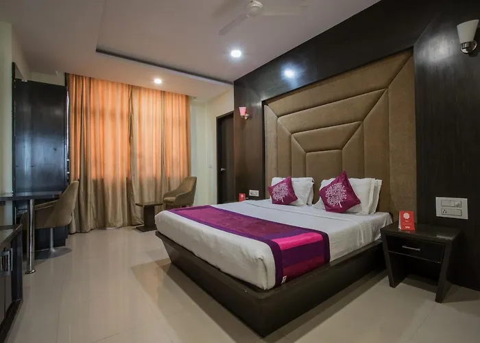Capital O 1546 The Sensation Hotel