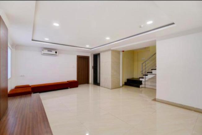 Hotel Silvotel Indore