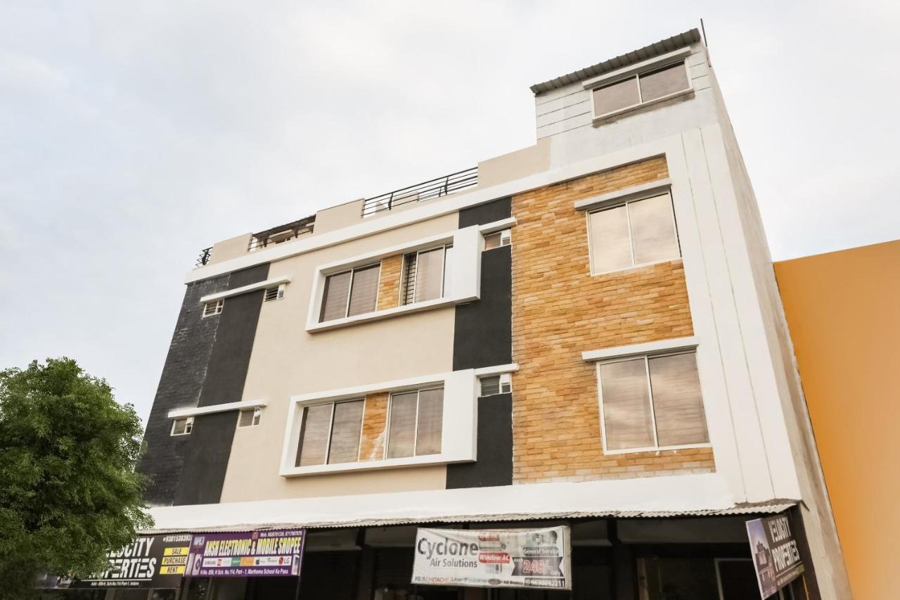 Hotel Oyo Flagship 30861 Velocity Vijay Nagar Indore