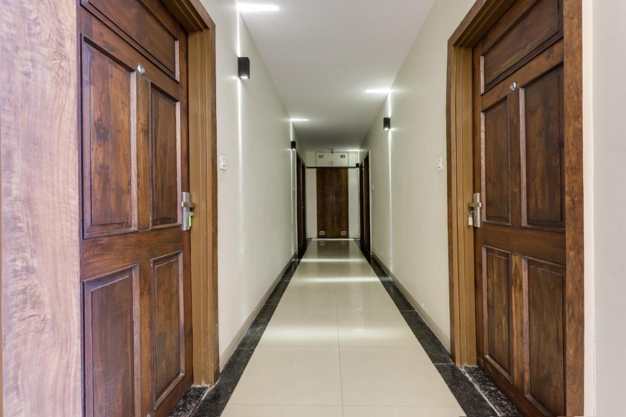 Hotel Oyo 16733 Sunshine Indore