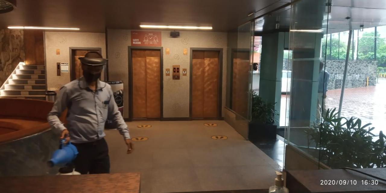 Hotel Infiniti And Indore