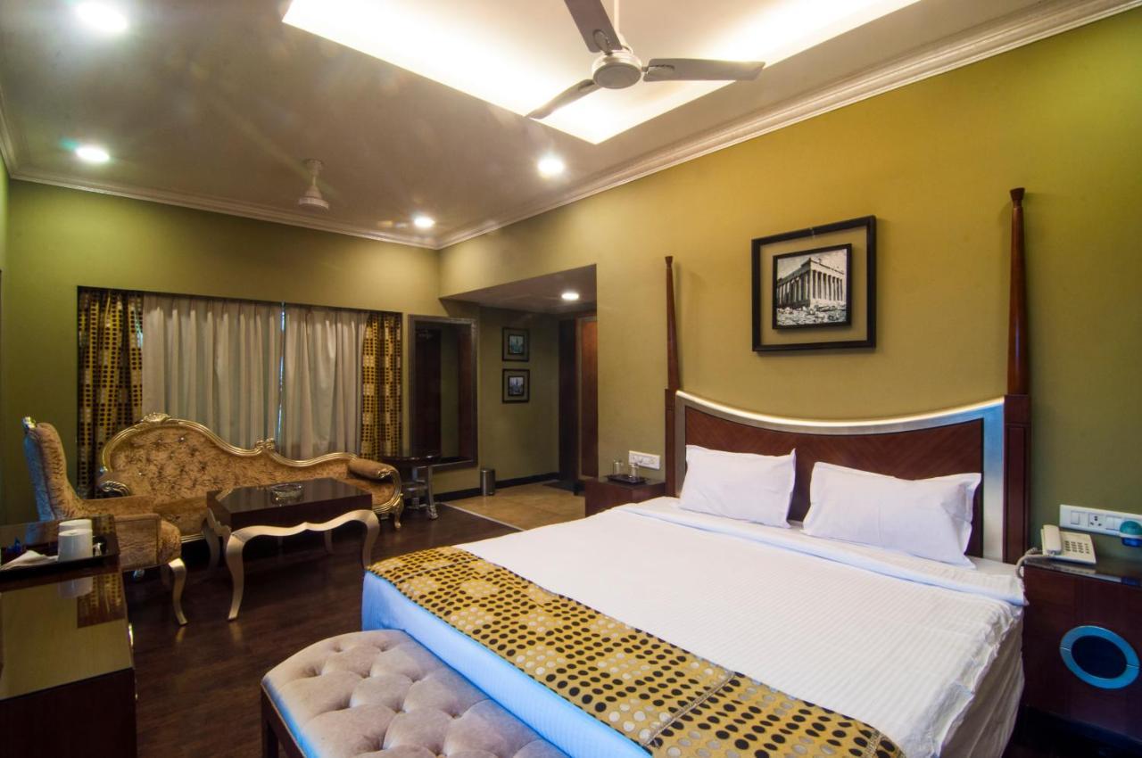 Jalsa & Banquets,indore 3*