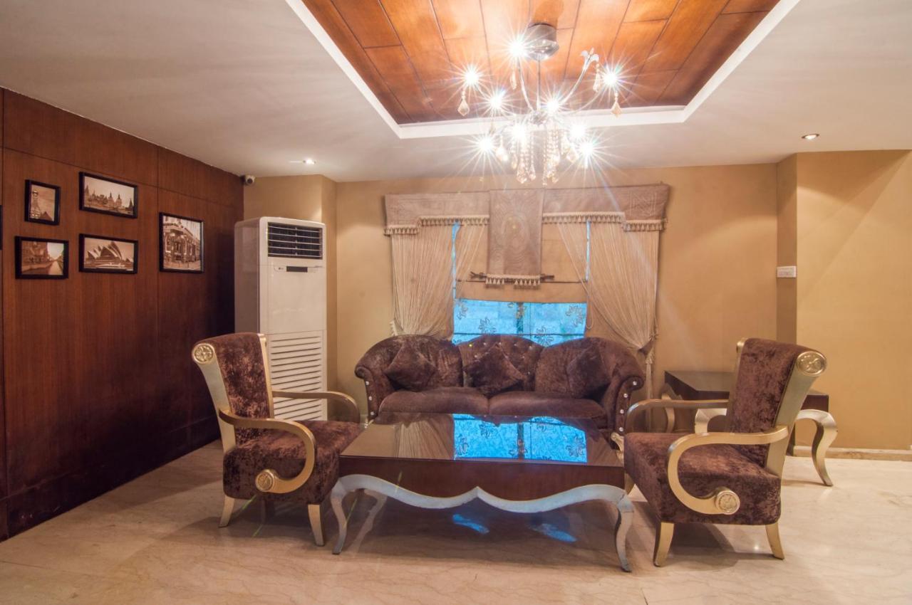 Hotel Jalsa & Banquets,indore