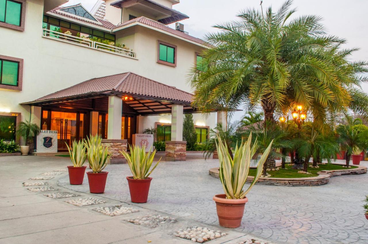 Jalsa & Banquets,indore Hotel