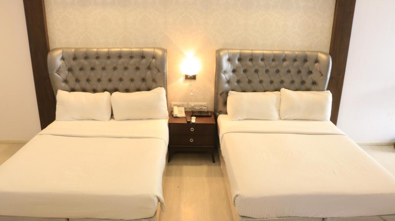 Jalsa & Banquets,indore 3* Indore