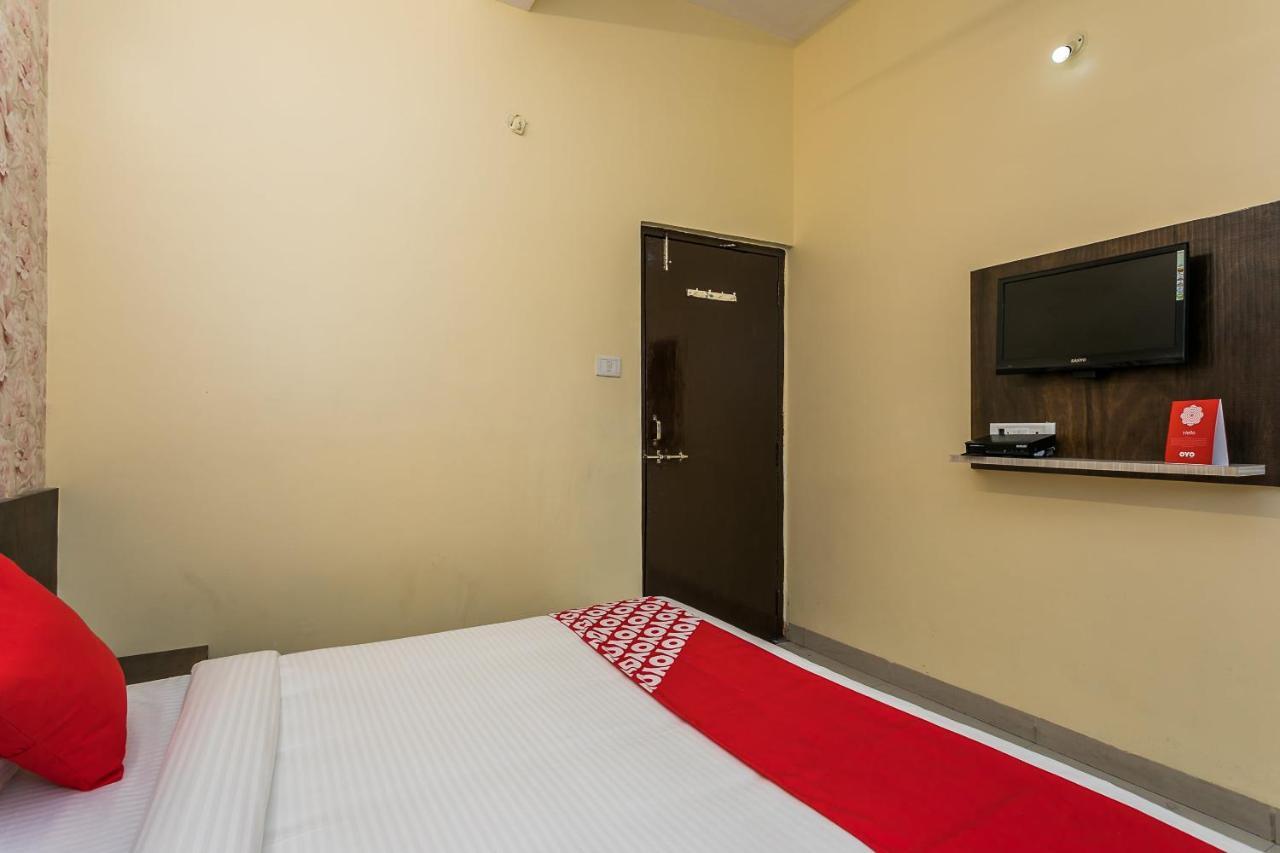 Oyo 6292 Laxmi Niwas Indore