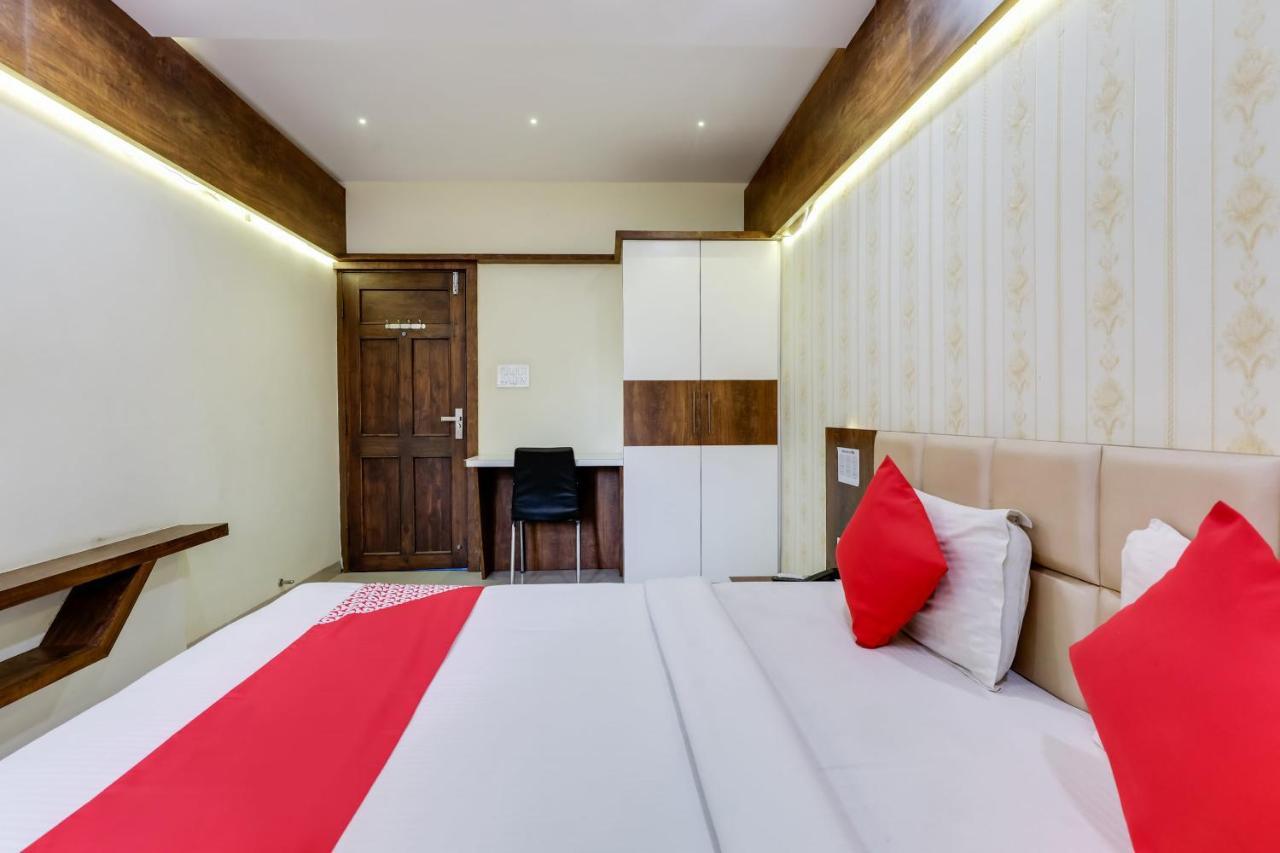 Oyo 16733 Sunshine Hotel