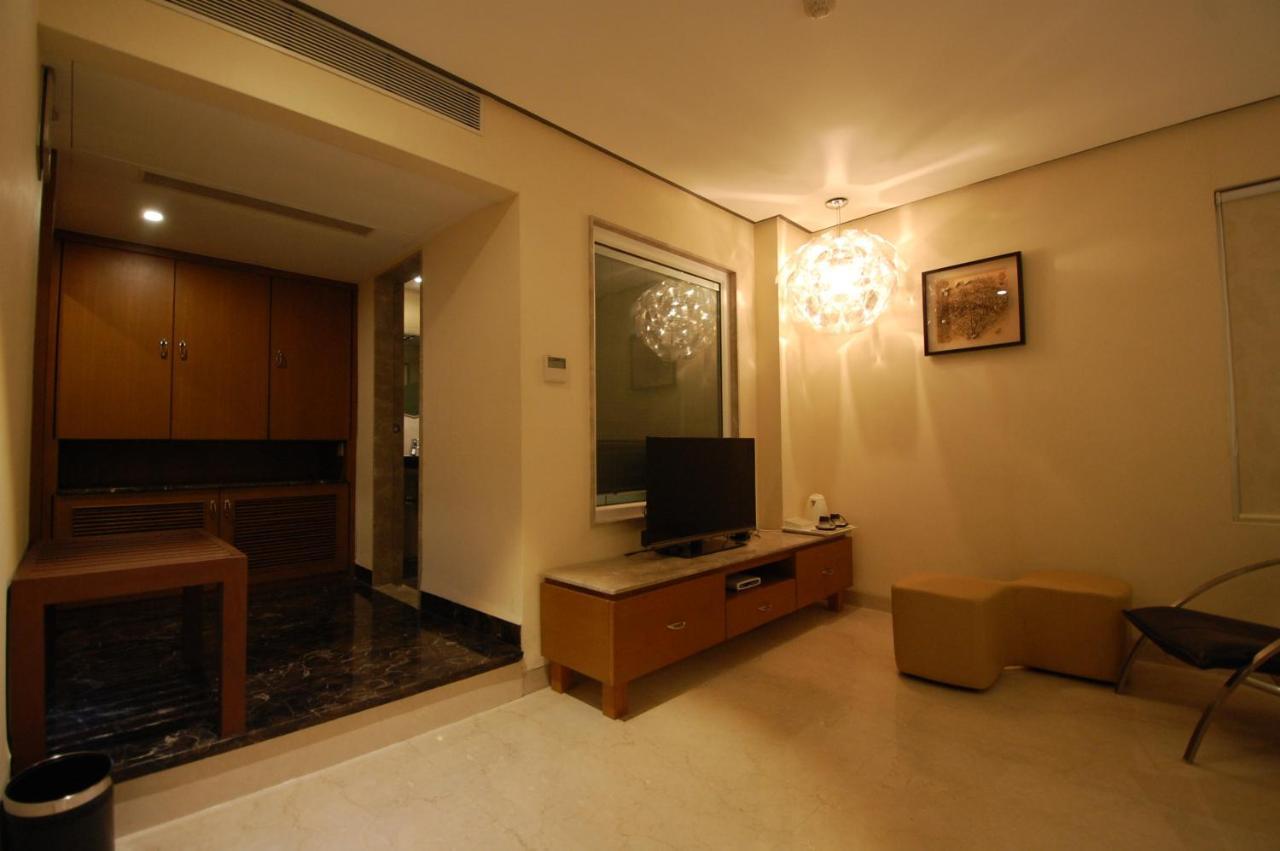 Click Sapphire Star Hotel