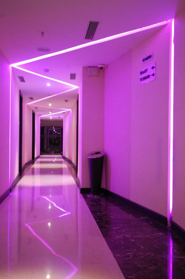 Hotel Click Sapphire Star Indore