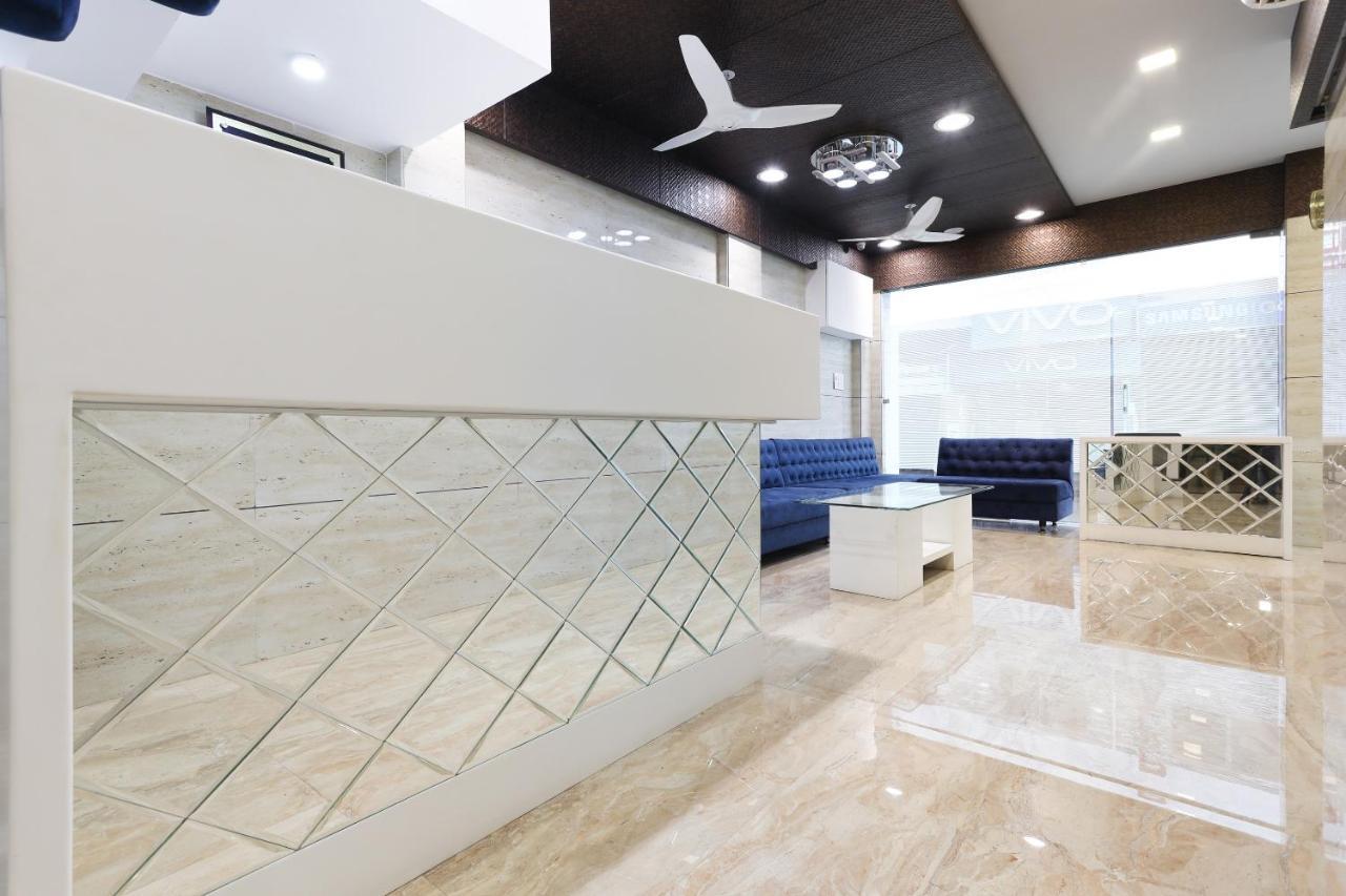 Oyo 60577 Sukhmani Residency Hotel Indore