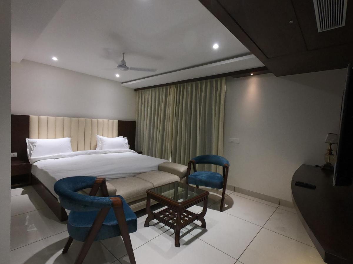The Bellevue Indore