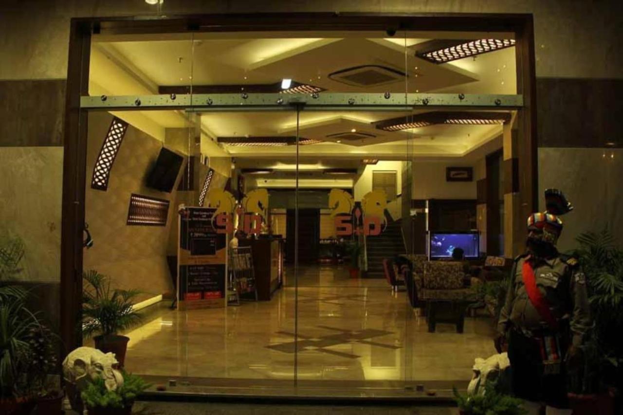 Somdeep Palace 3*
