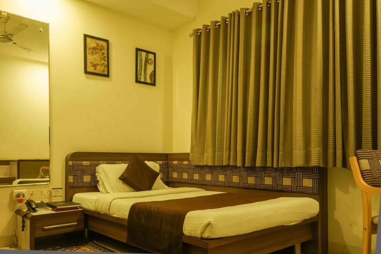 Hotel Somdeep Palace