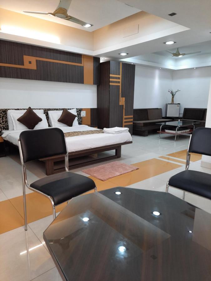 Grand * Indore