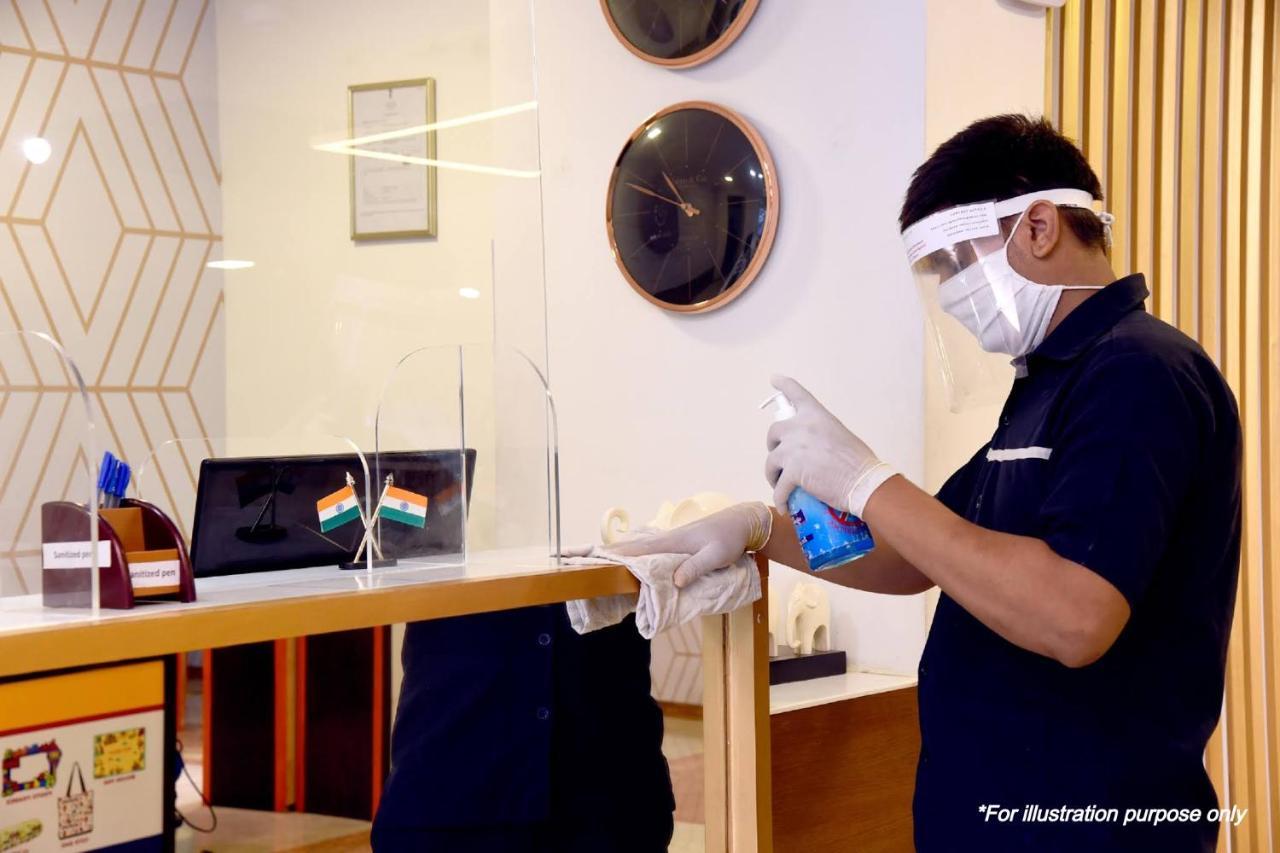 Oyo Flagship 30861 Velocity Vijay Nagar Hotel 3*