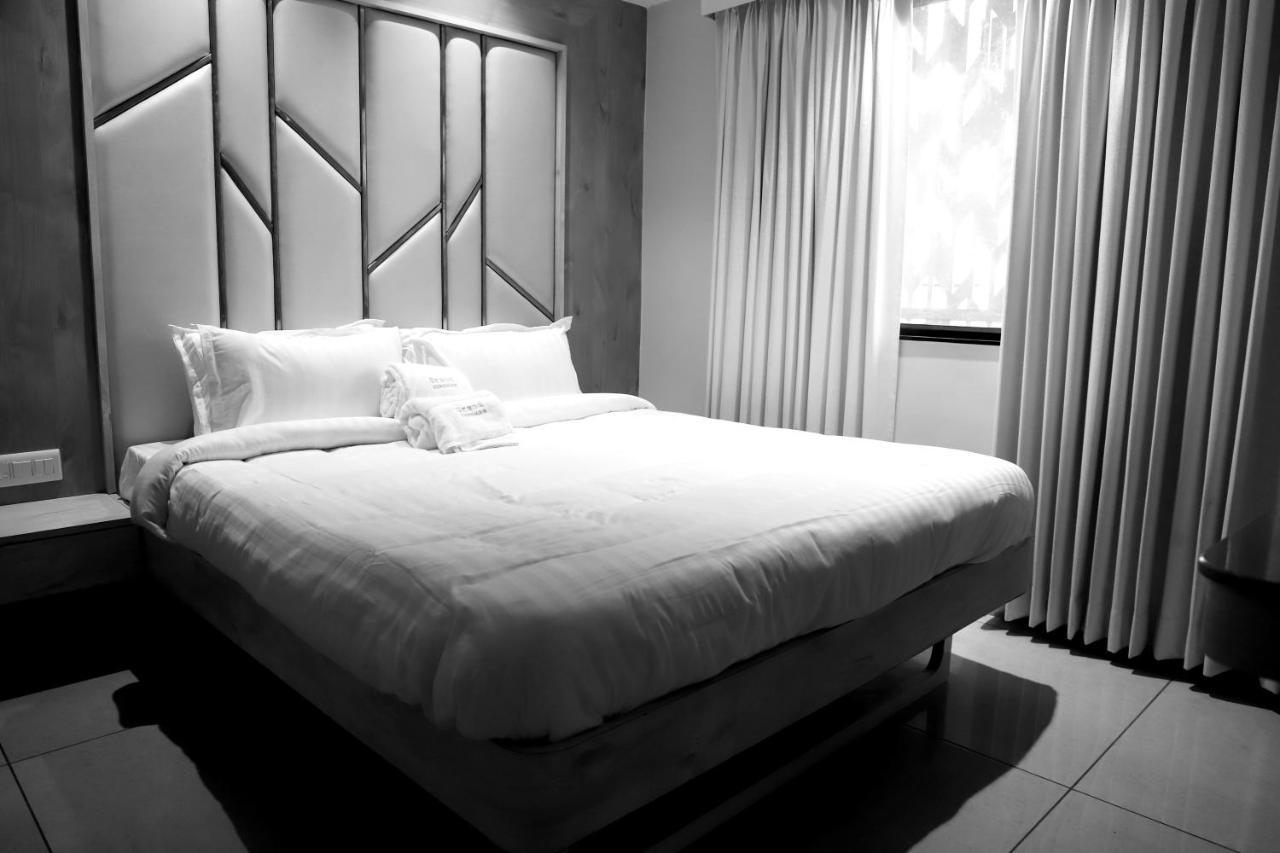 Grand Girdhar Indore