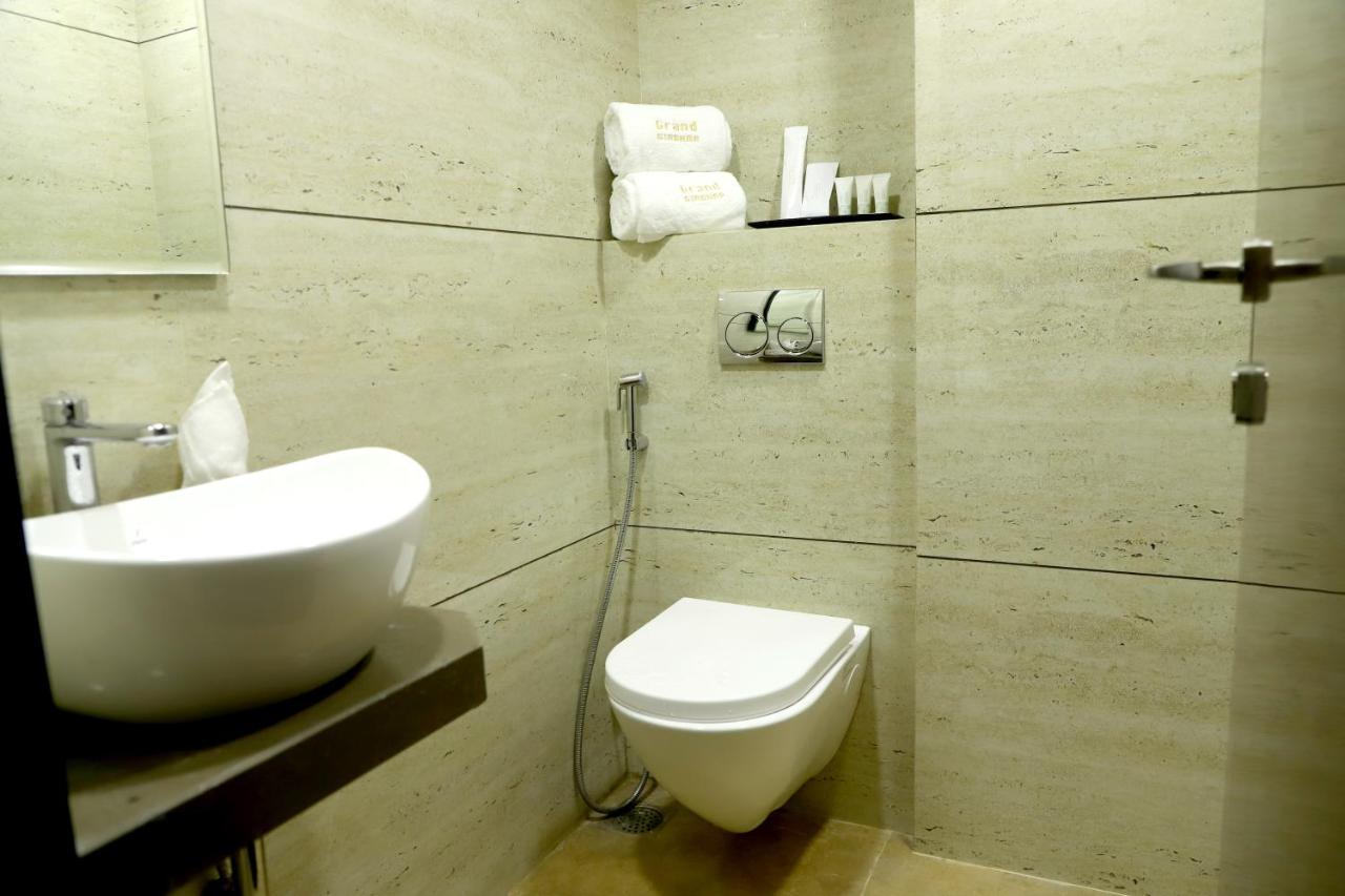 Grand Girdhar Indore