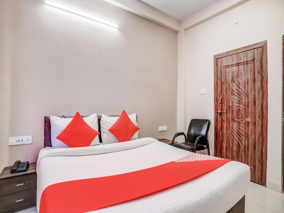 Hotel Oyo Asha 3*