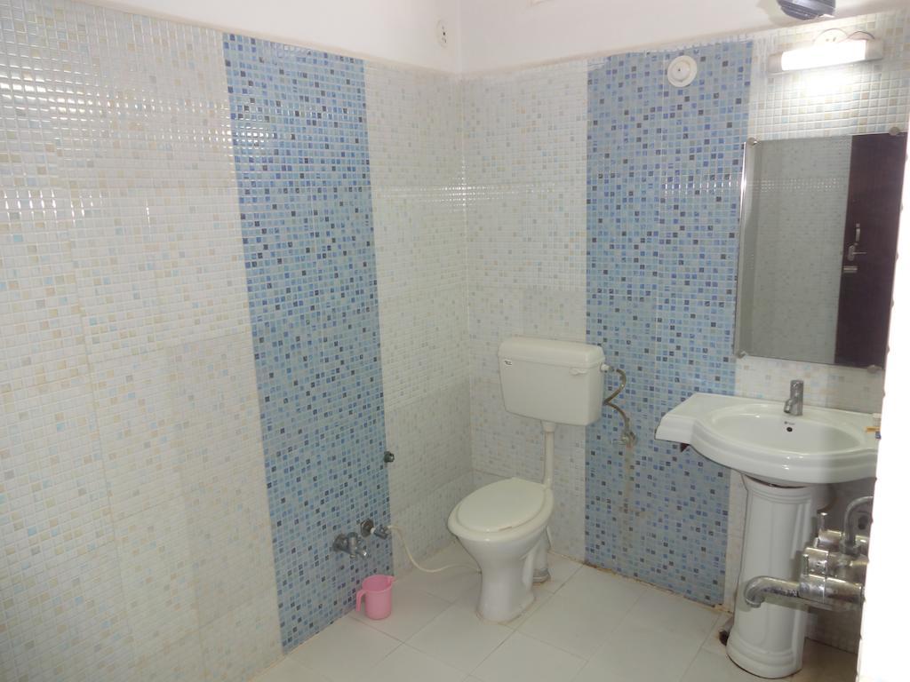 Hotel Mittal Avenue