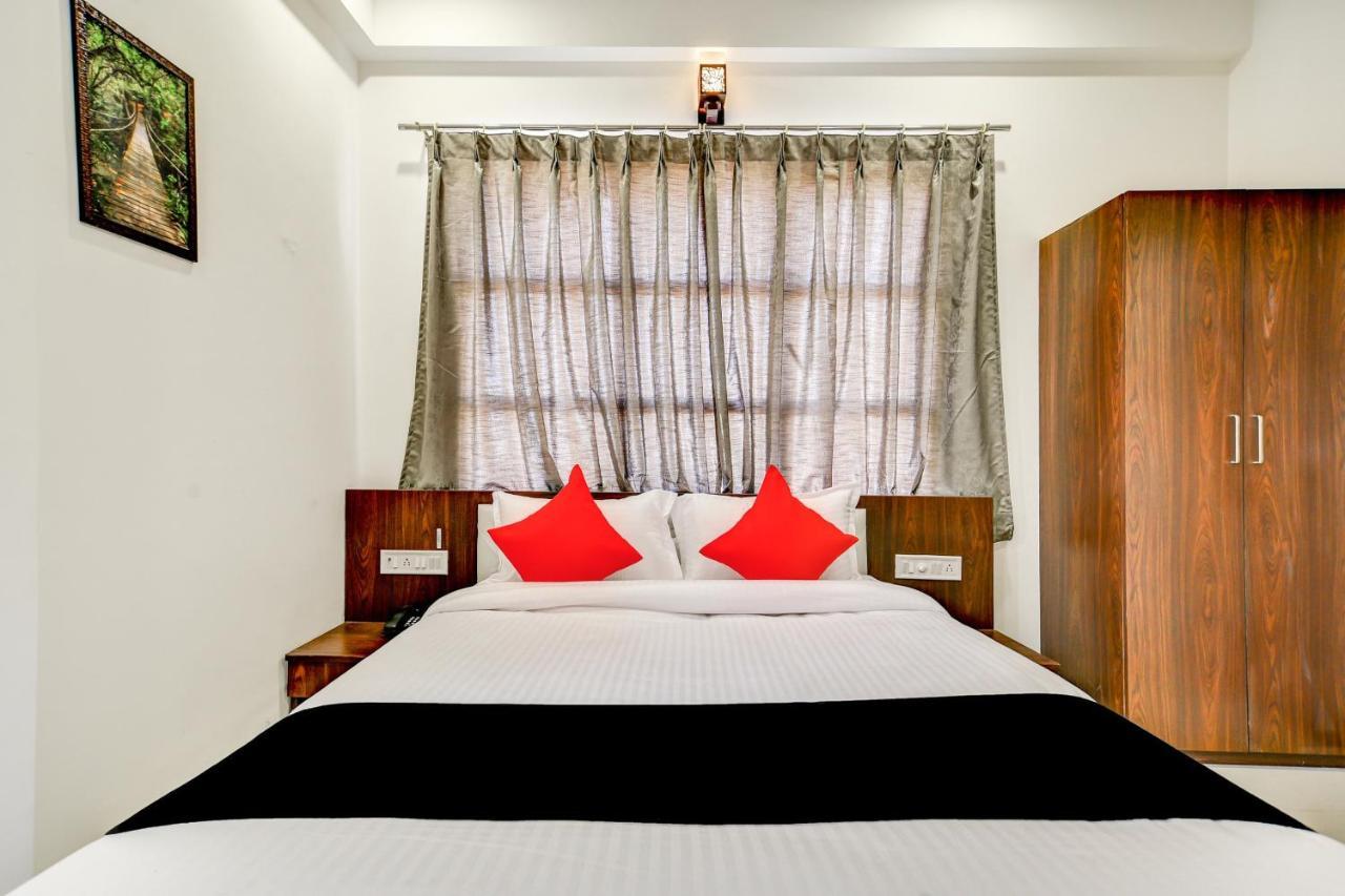 Capital O 77828 Hotel Twinkle Regency 3*