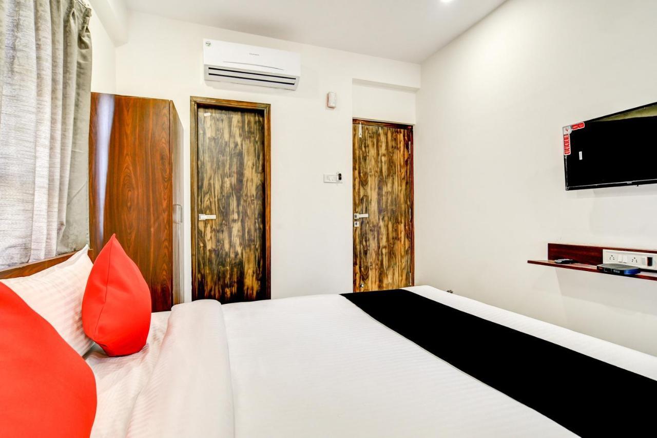 Capital O 77828 Hotel Twinkle Regency Hotel