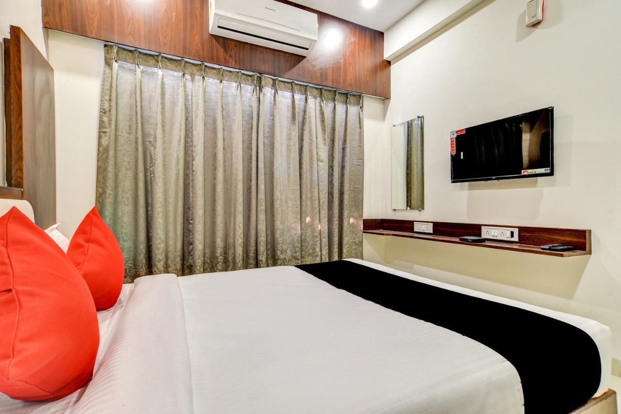 Capital O 77828 Hotel Twinkle Regency Hotel