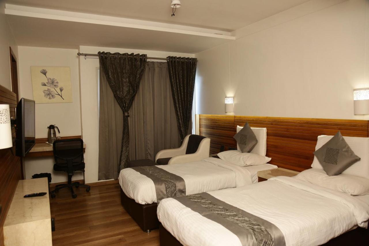 Hotel Solitaire Indore