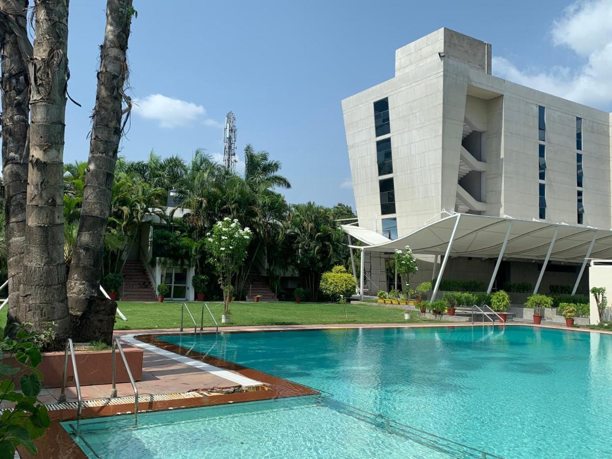 Lch Fitness Resort Indore