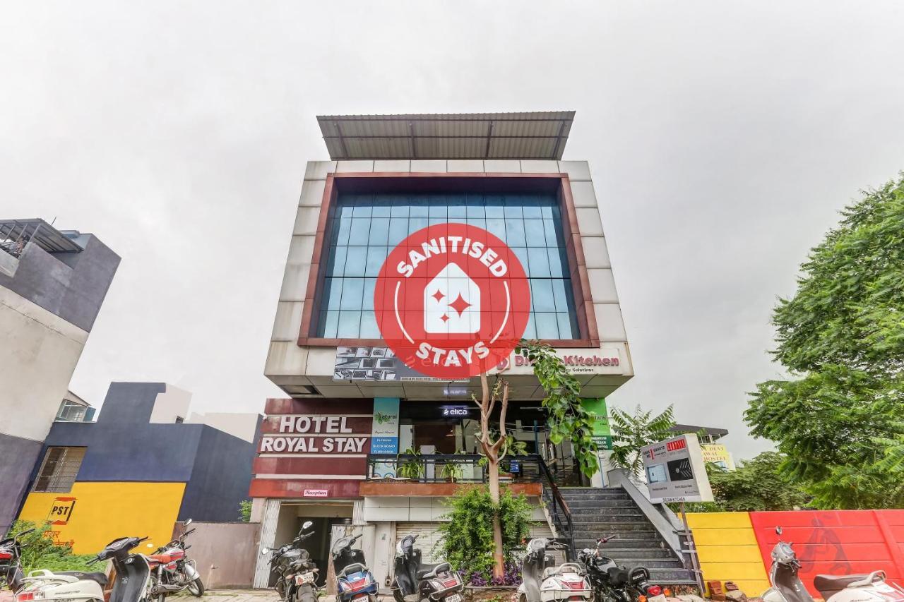 Hotel Capital O Ind699 Royal 3*