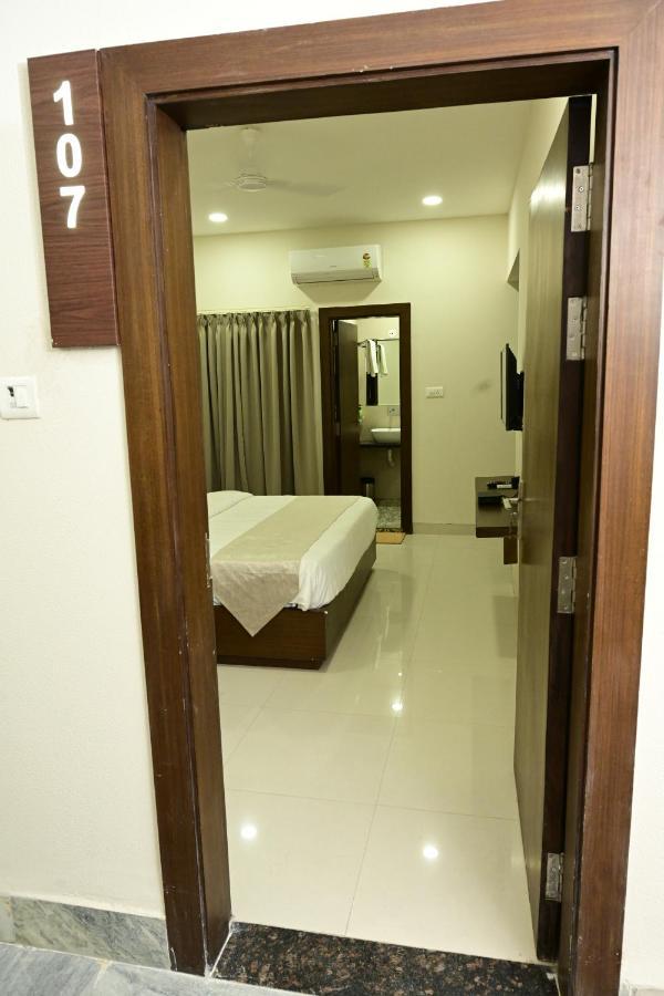 The Eden * Indore