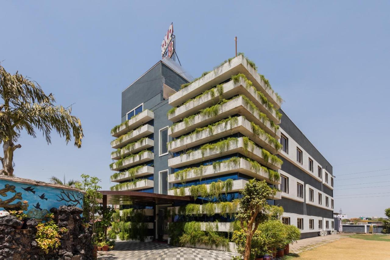 Hotel Capital O 22319 Prem Bandhan Indore