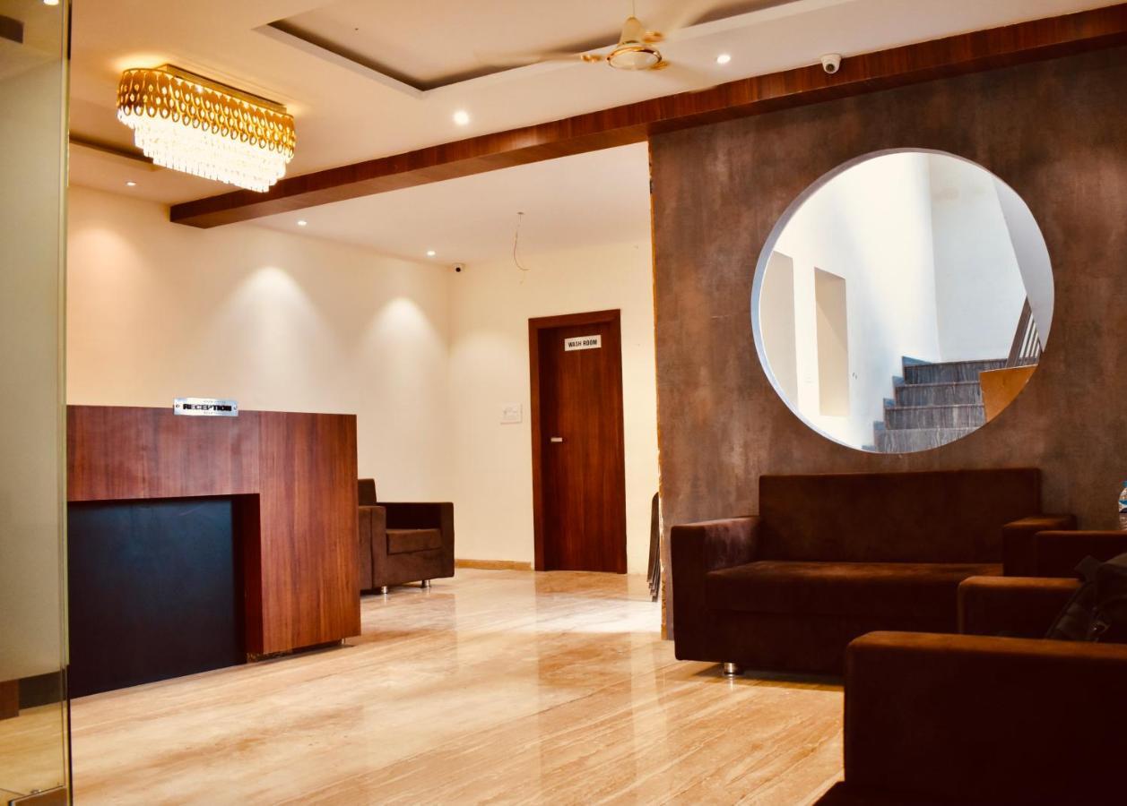 Hotel Vrindavan Palace Indore