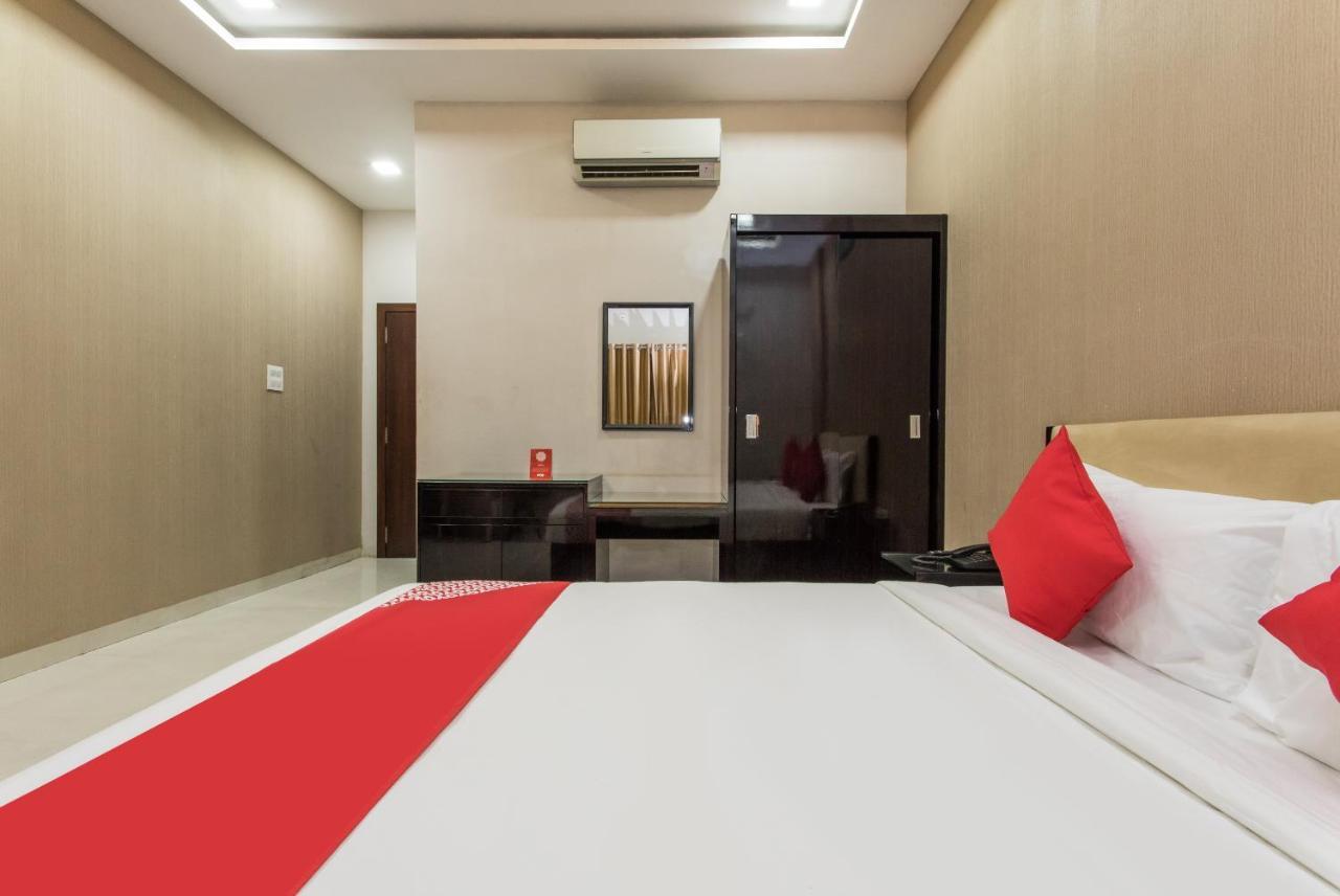 Hotel Capital O 22319 Prem Bandhan