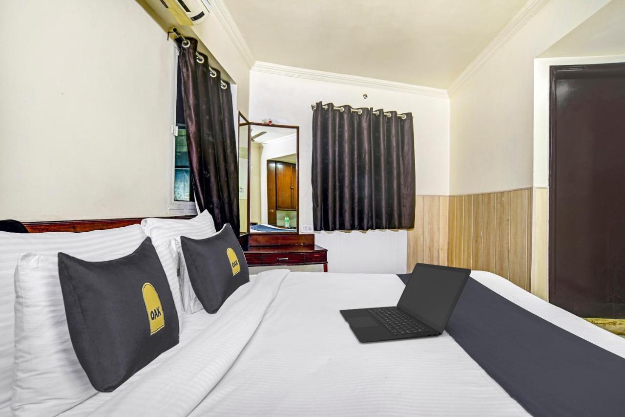 Townhouse Oak Utsav Residency