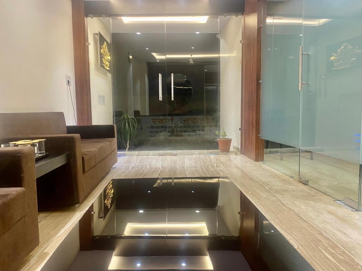 Hotel Vrindavan Palace