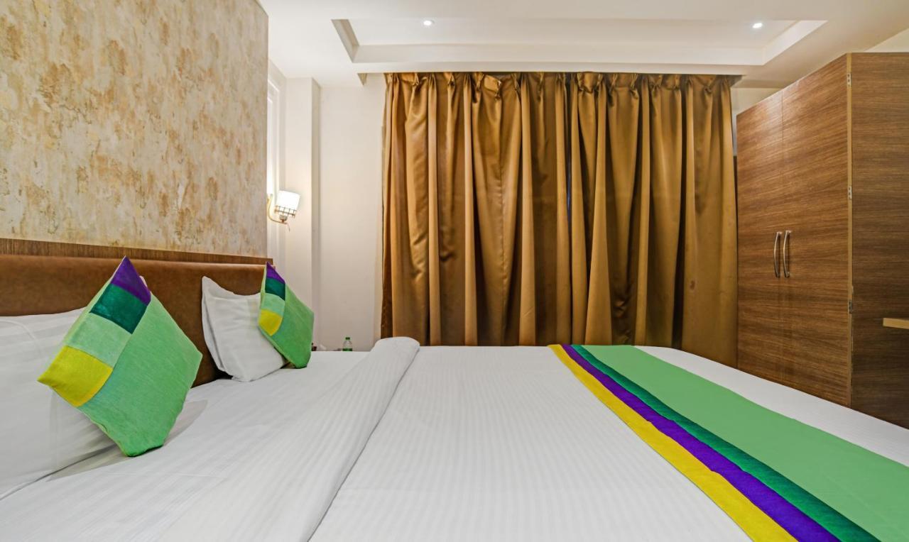 Hotel Treebo Trend Holiday Ab Road