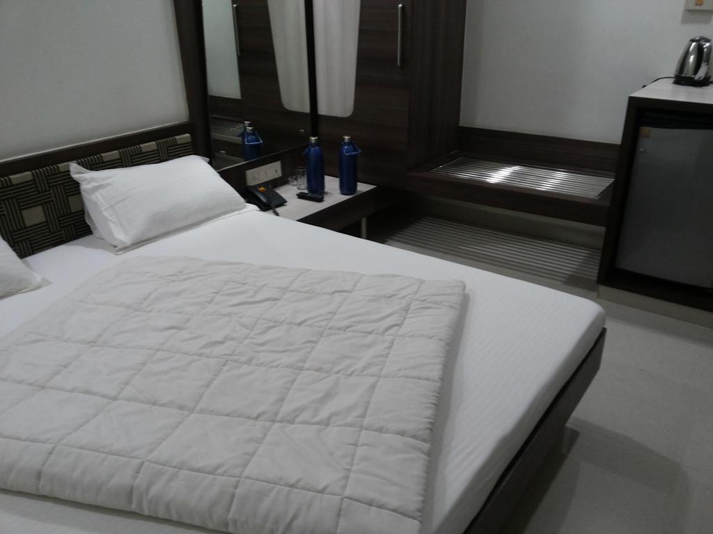 Somdeep Palace